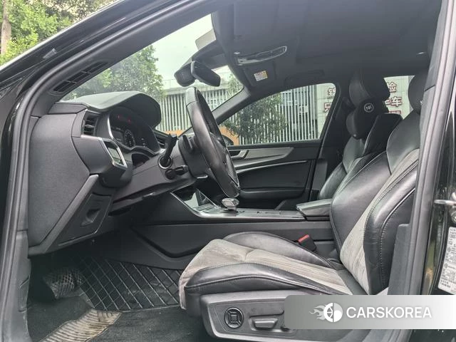 Audi A6L id 4328625 из Китая 10