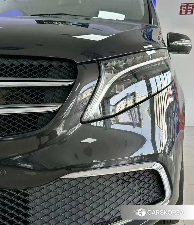 Mercedes-Benz V-class id 4235444 из Китая 14