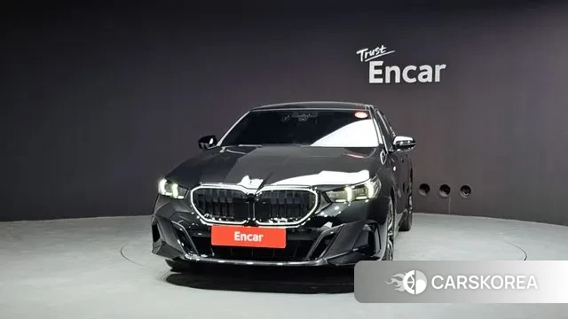 BMW 5 Series (G60) id 3605558 из Кореи 13