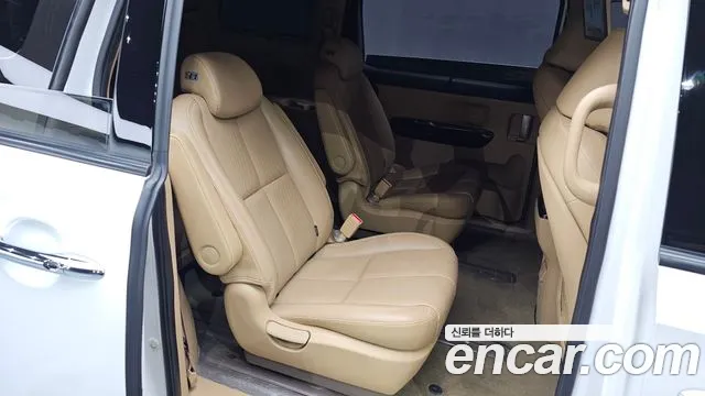 Kia The New Carnival id 2531179 из Кореи 13