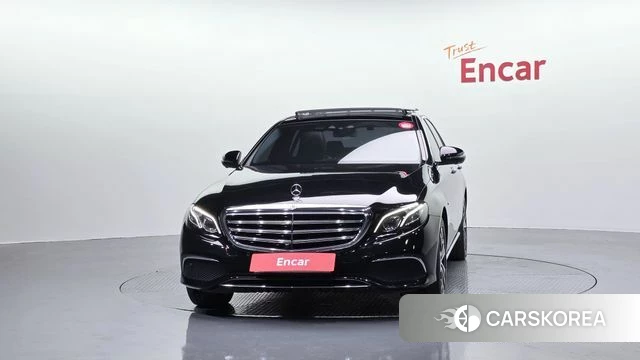 Mercedes-Benz E-Class W213 id 4203431 из Кореи 23