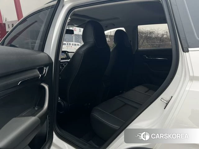 Skoda Komick 2023 Белый из Китая, фото 3