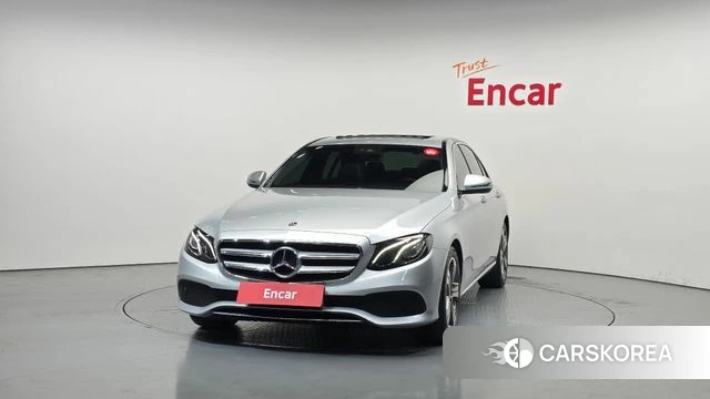 Mercedes-Benz E-Class W213 id 4188204 из Кореи 23