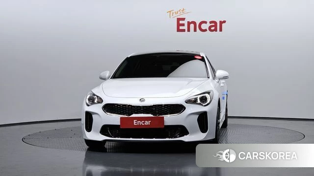Kia Stinger id 3873617 из Кореи 13