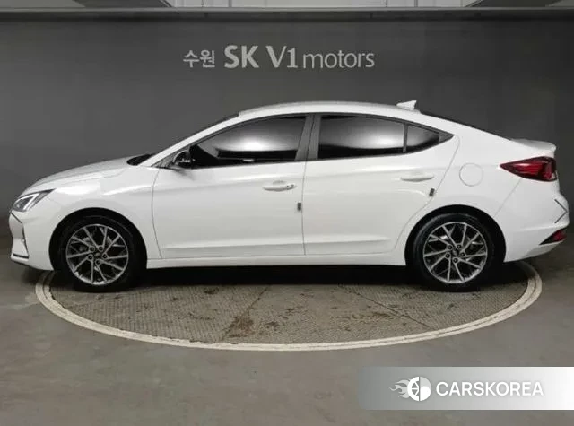 Hyundai The New Avante AD id 3612347 из Кореи 10