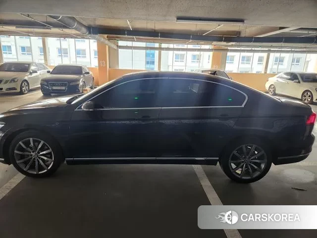 Volkswagen Passat GT (B8) id 3463704 из Кореи 13