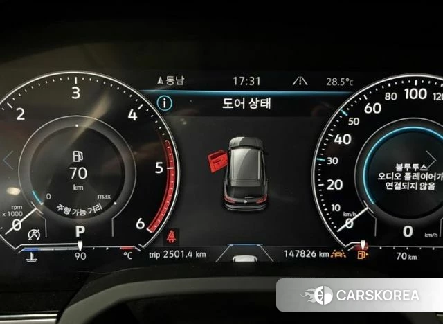 Volkswagen Touareg 3rd generation 2020 Черный из Кореи, фото 6