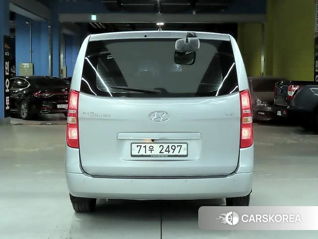 Hyundai The New Grand Starex id 4406378 из Кореи 13