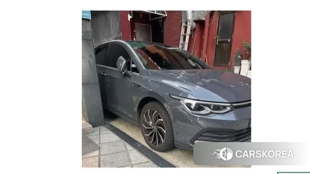 Volkswagen Golf 8th Generation 2022 Серый из Кореи, фото 3