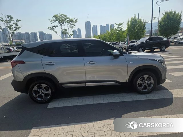 Kia Seltos id 4334125 из Кореи 12