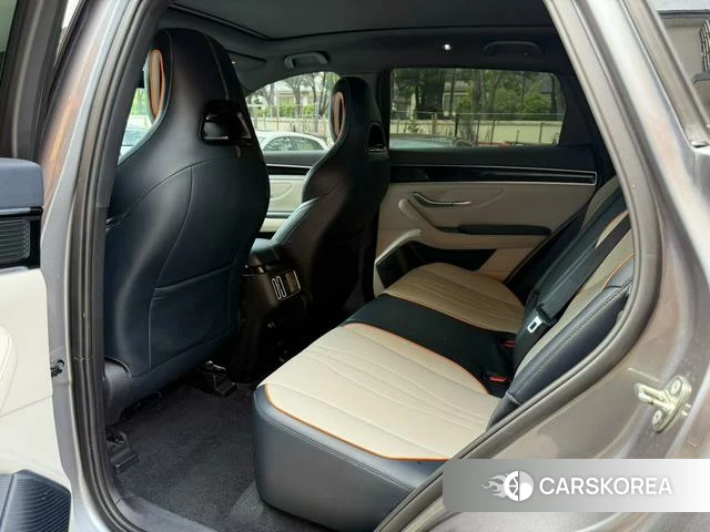 BYD Song PLUS EV 2023 Темно-серый из Китая, фото 3