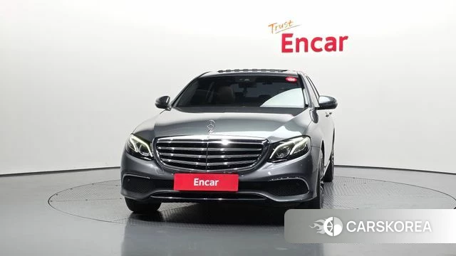 Mercedes-Benz E-Class W213 id 4232650 из Кореи 23