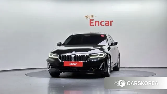 BMW 5 Series (G30) id 3406019 из Кореи 13