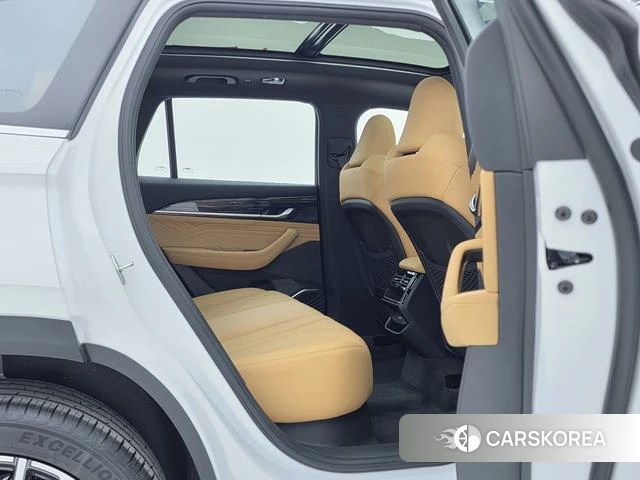 Geely Automobile Xingyue L id 3920431 из Китая 16