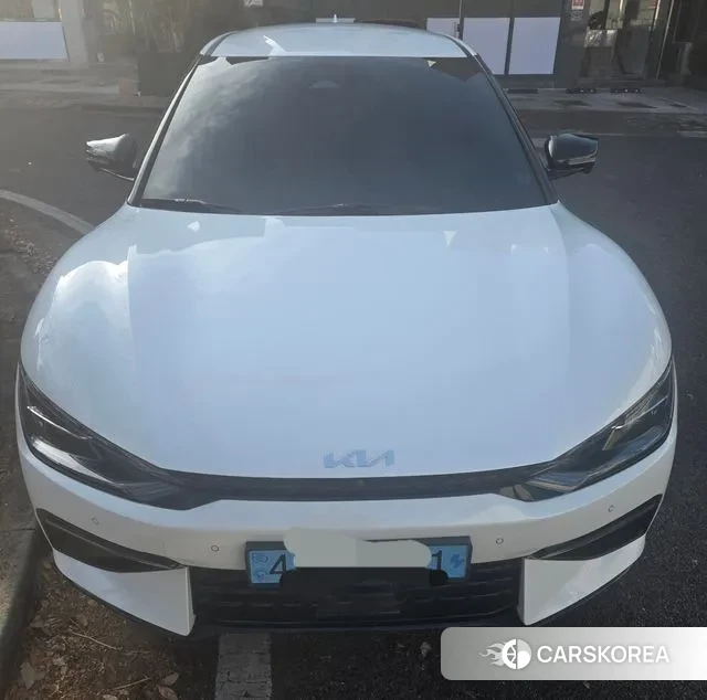 Kia EV6 2023 Белый из Кореи, фото 3