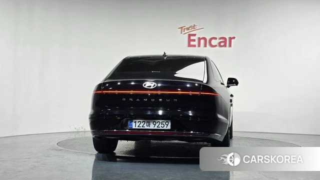 Hyundai Grandeur Hybrid (GN7) id 3953396 из Кореи 13