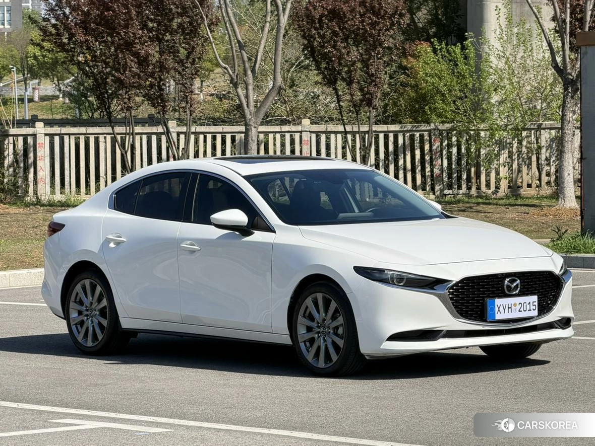 Mazda 3 id 4479687 из Китая 15