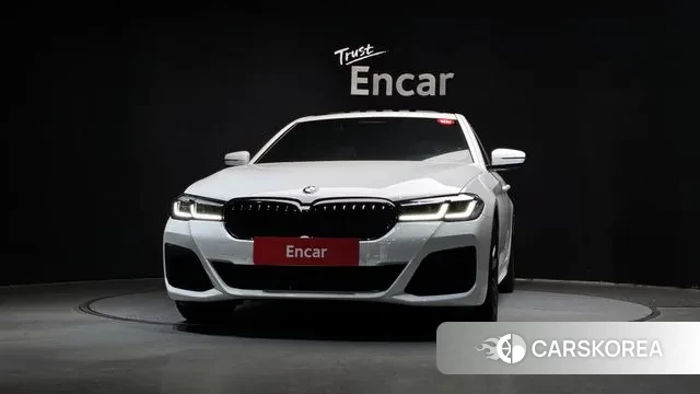 BMW 5 Series (G30) id 3586282 из Кореи 13