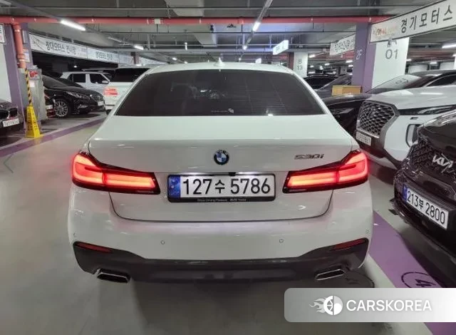 BMW 5 Series (G30) id 3468276 из Кореи 13