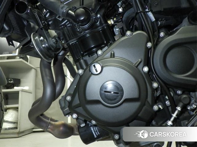 Engine photo