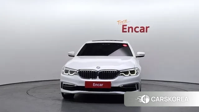 BMW 5 Series (G30) id 3568074 из Кореи 13