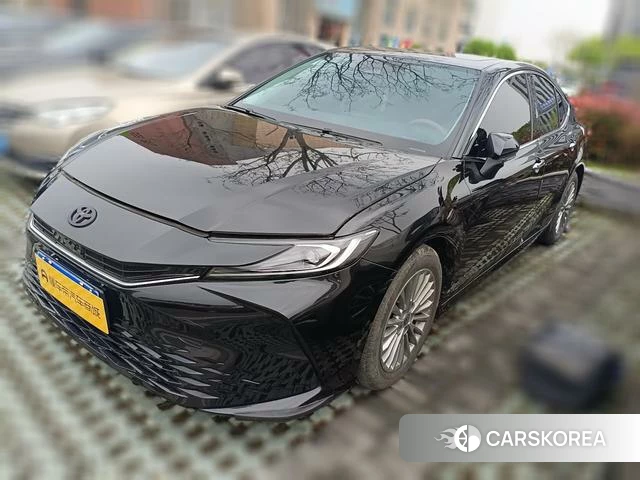 Toyota Camry 2024 Черный из Китая, фото 3