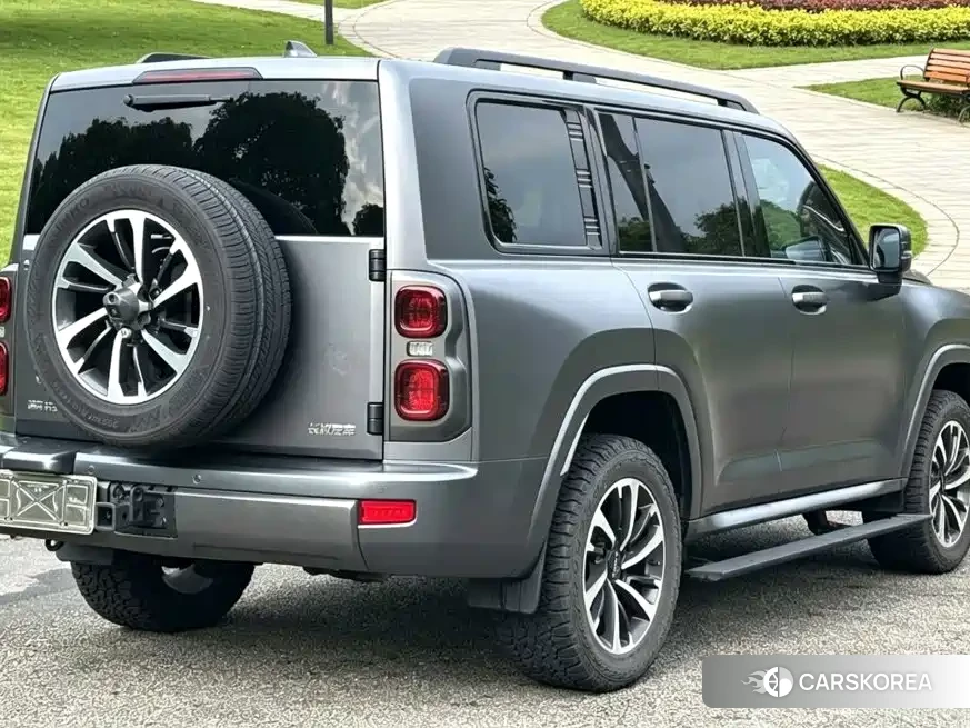 Haval H9 2024 Silver/gray из Китая, фото 3