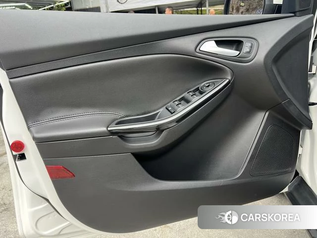 Ford Fox id 4213516 из Китая 19