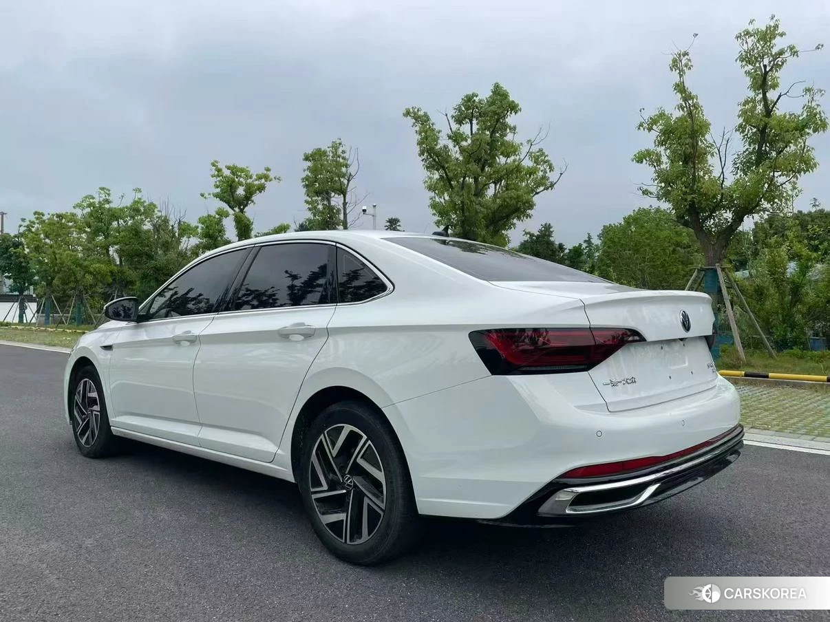 Volkswagen Sagitar 2022 Белый из Китая, фото 3