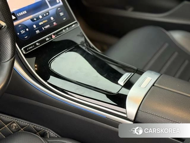 Mercedes-Benz Class C 2024 Белый из Китая, фото 3