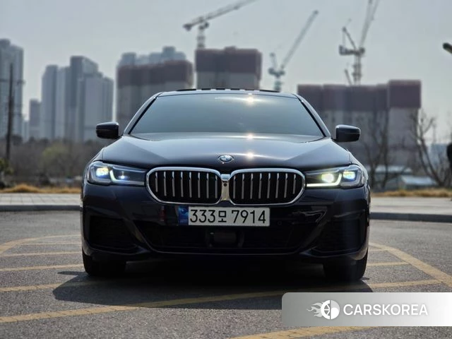 BMW 5 Series (G30) id 3841965 из Кореи 13