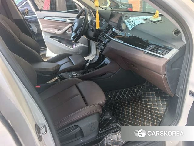 BMW X1 2021 Белый из Китая, фото 3