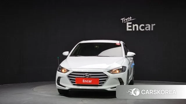 Hyundai Avante AD id 3789693 из Кореи 13