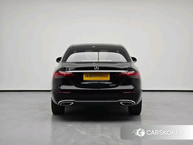 Mercedes-Benz E-class id 4265416 из Китая 13