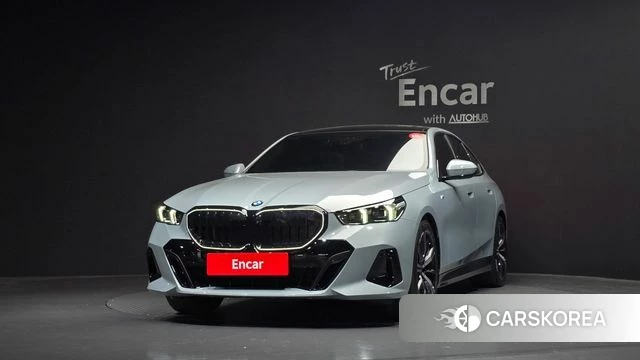 BMW 5 Series (G60) id 4230082 из Кореи 23