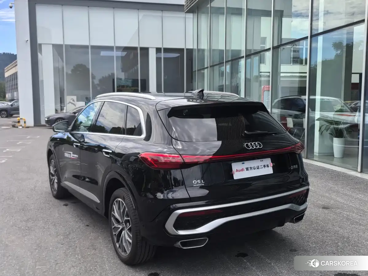 Audi Q5L 2026 Черный из Китая, фото 3