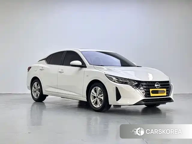 Nissan Sylphy 2025 Белый из Китая, фото 3