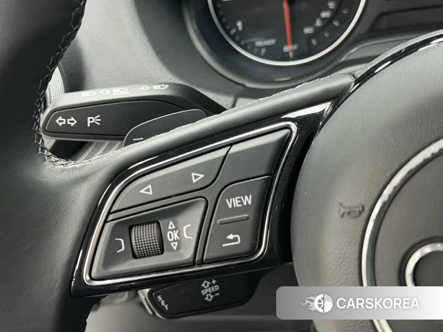 Audi Q2L id 4207421 из Китая 15