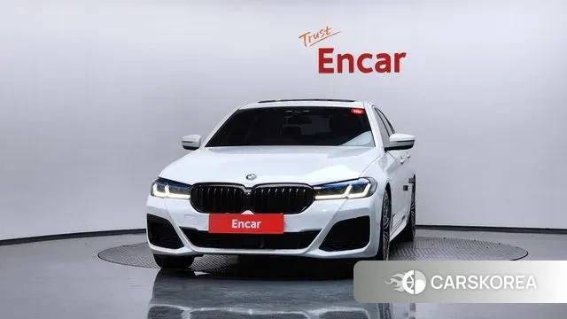 BMW 5 Series (G30) id 3292354 из Кореи 13