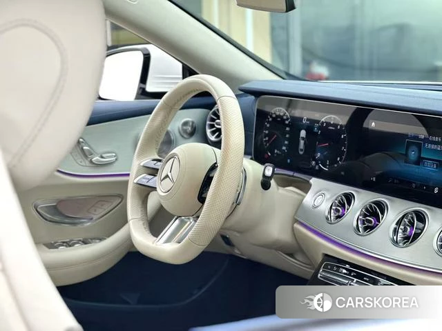 Mercedes-Benz E-class (imported) 2023 Белый из Китая, фото 3