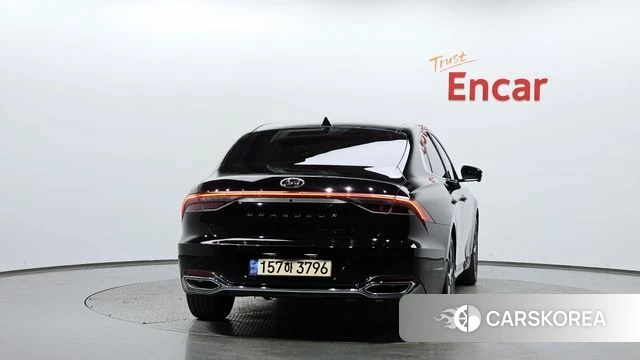 Hyundai The New Grandeur IG id 3878665 из Кореи 13