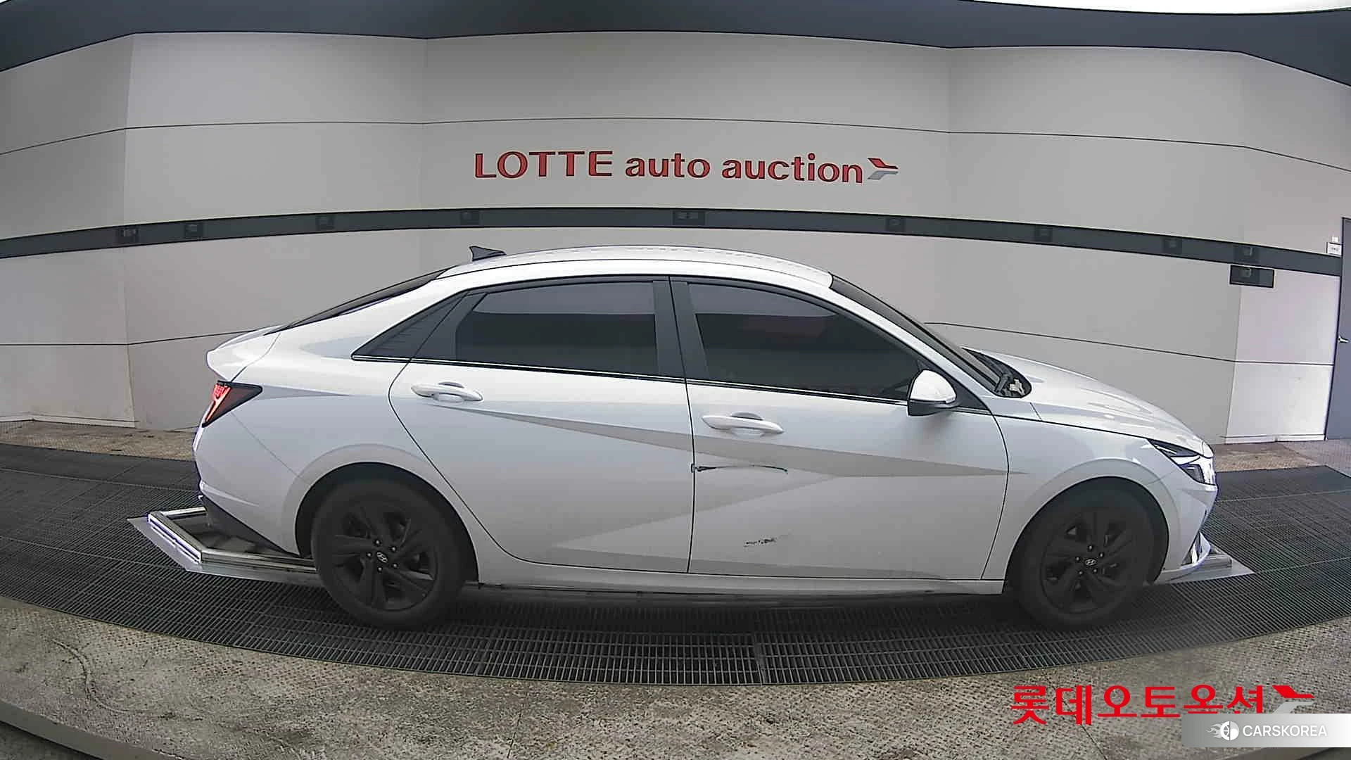 Hyundai Avante id 3869380 из Кореи 23