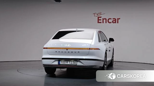 Hyundai Grandeur Hybrid (GN7) id 4354735 из Кореи 23