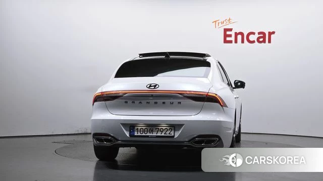 Hyundai The New Grandeur IG id 4284543 из Кореи 23