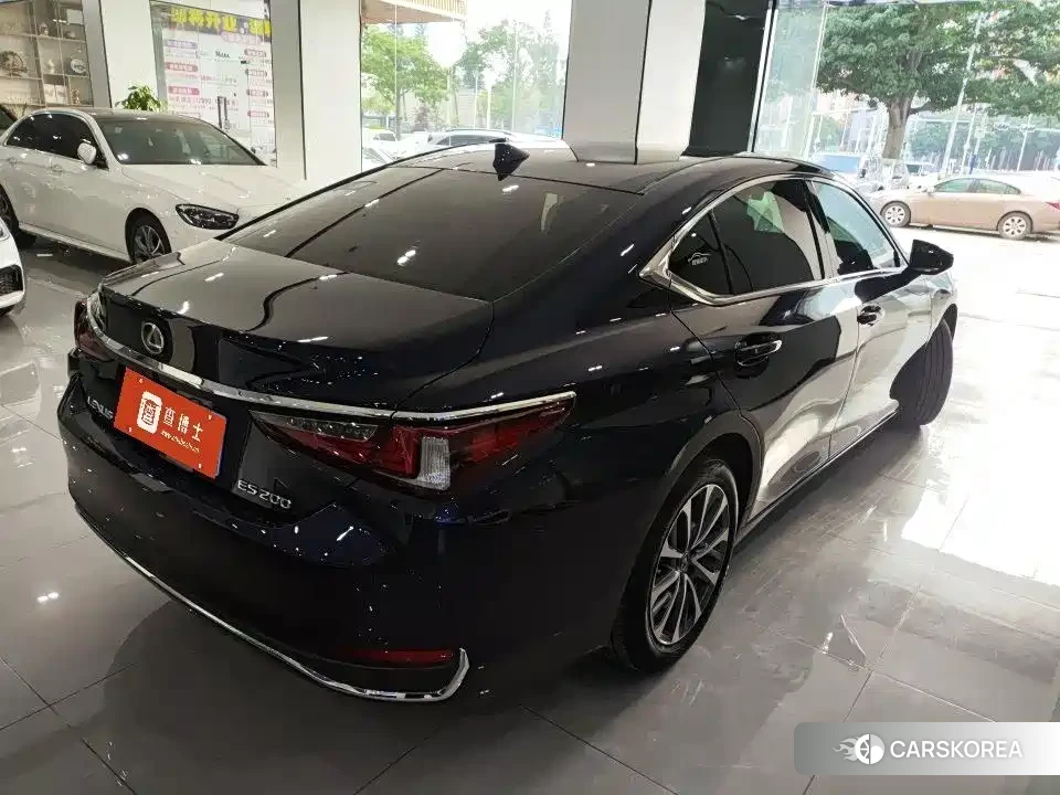 Lexus ES 2024 Черный из Китая, фото 3
