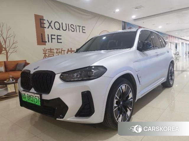 BMW iX3 2022 Серебристо-серый из Китая, фото 3