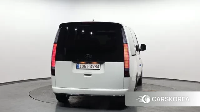 Hyundai Staria id 3757964 из Кореи 13