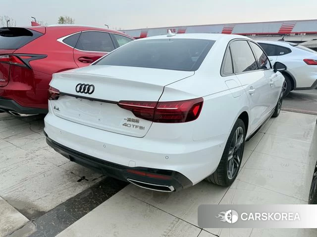 Audi A4L id 4307014 из Китая 9
