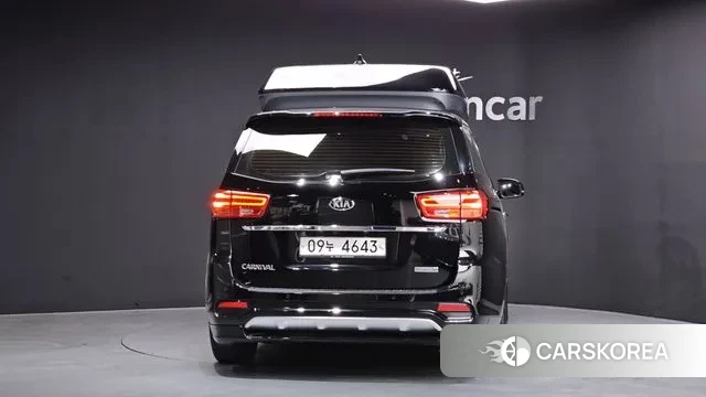 Kia The New Carnival id 3773130 из Кореи 13