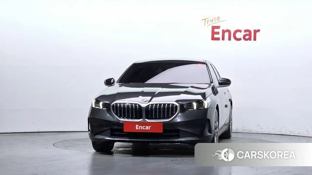 BMW 5 Series (G60) id 4696292 из Кореи 23